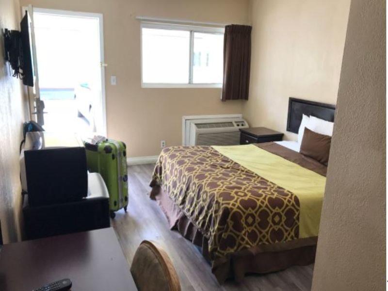 Anaheim Executive Inn & Suites Экстерьер фото