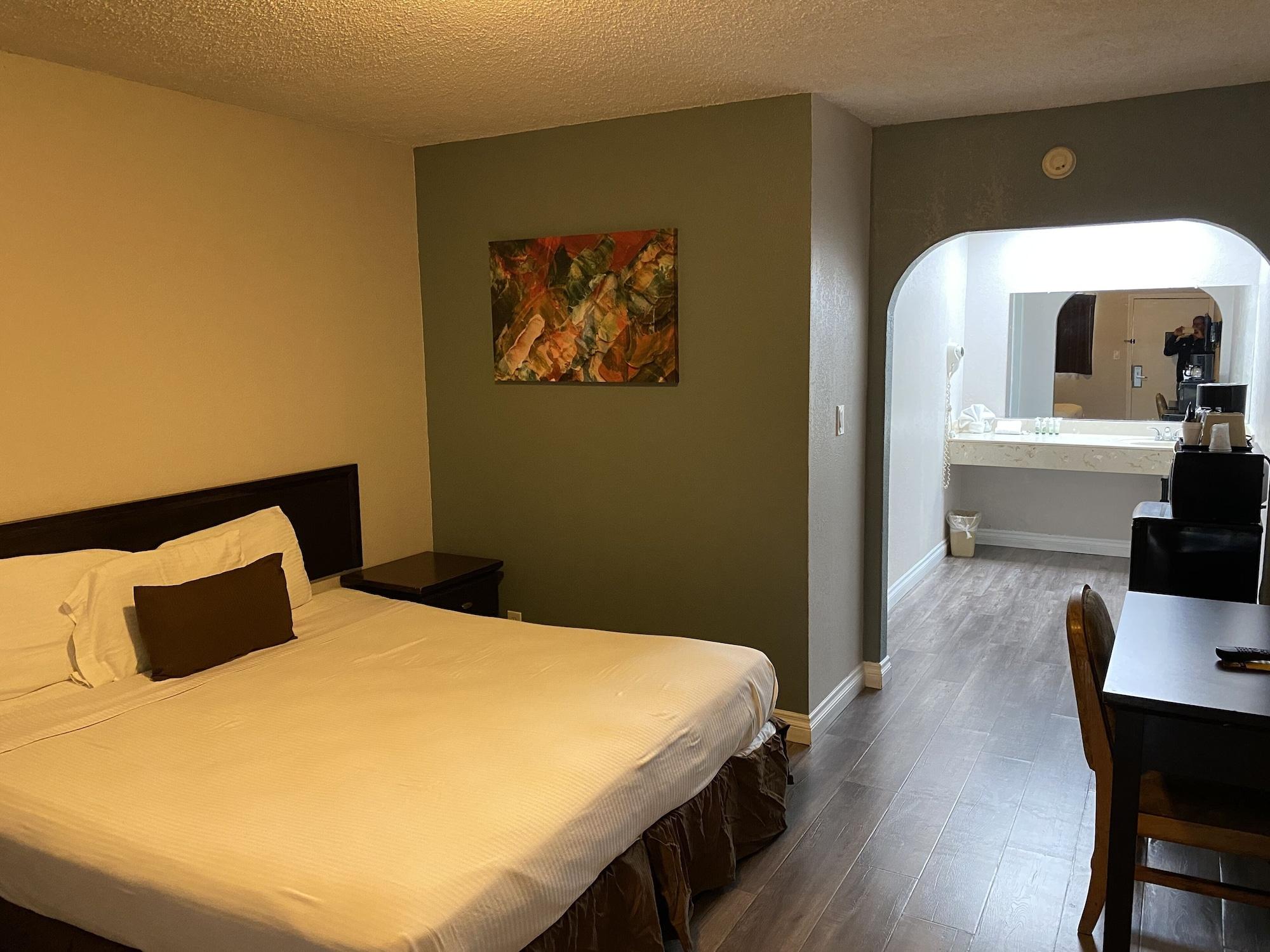 Anaheim Executive Inn & Suites Экстерьер фото