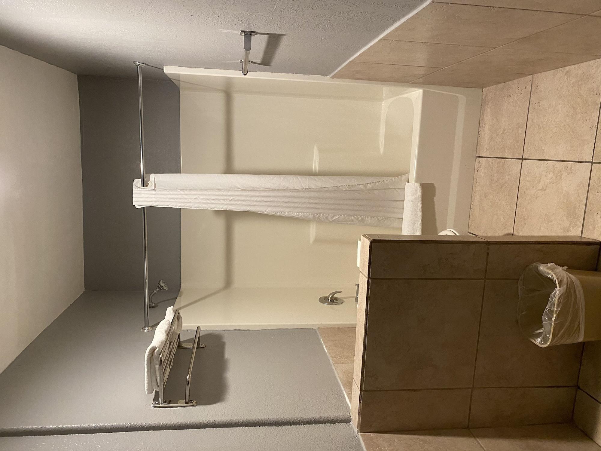 Anaheim Executive Inn & Suites Экстерьер фото