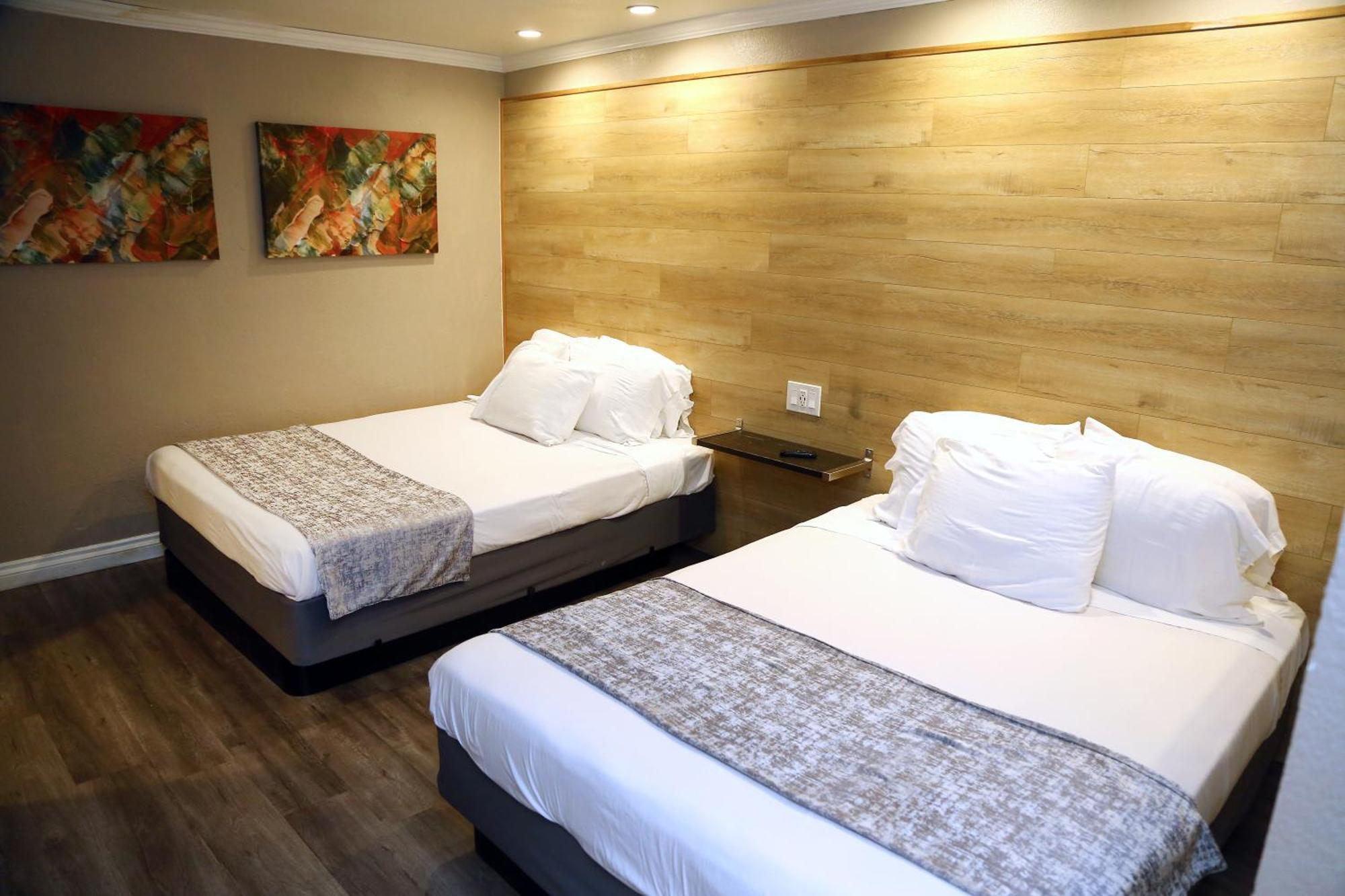 Anaheim Executive Inn & Suites Номер фото