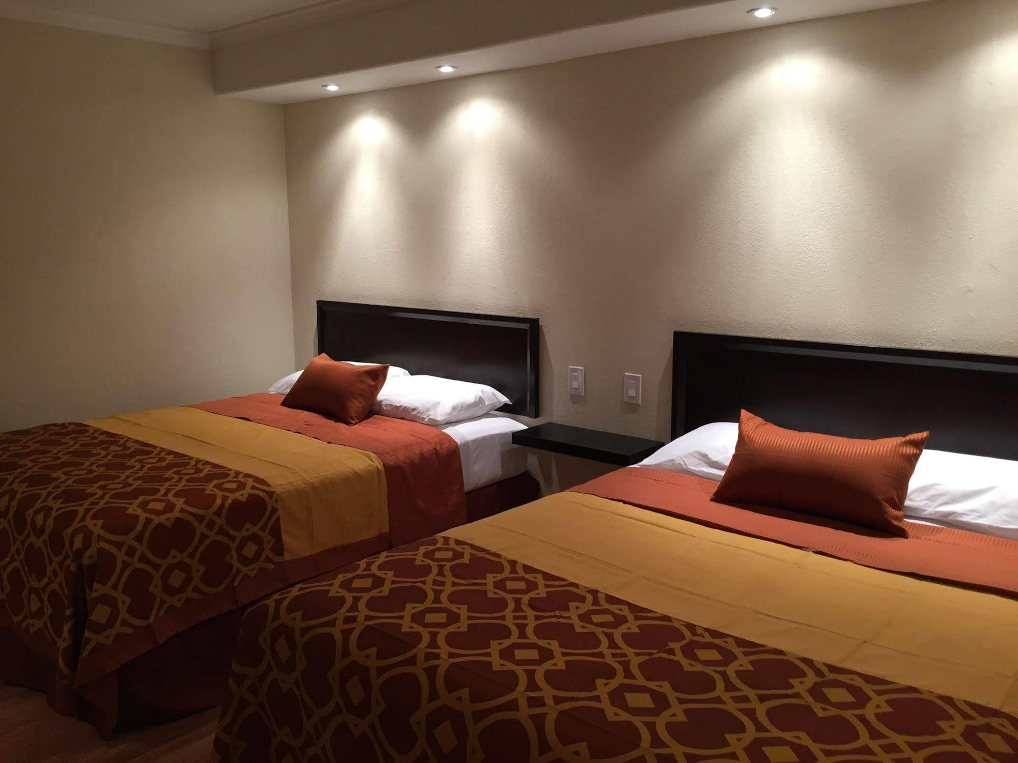 Anaheim Executive Inn & Suites Экстерьер фото