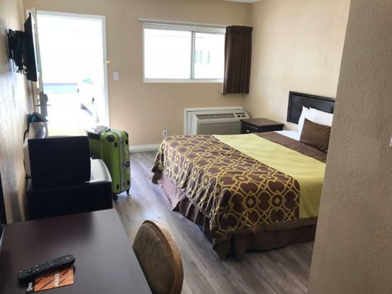 Anaheim Executive Inn & Suites Экстерьер фото
